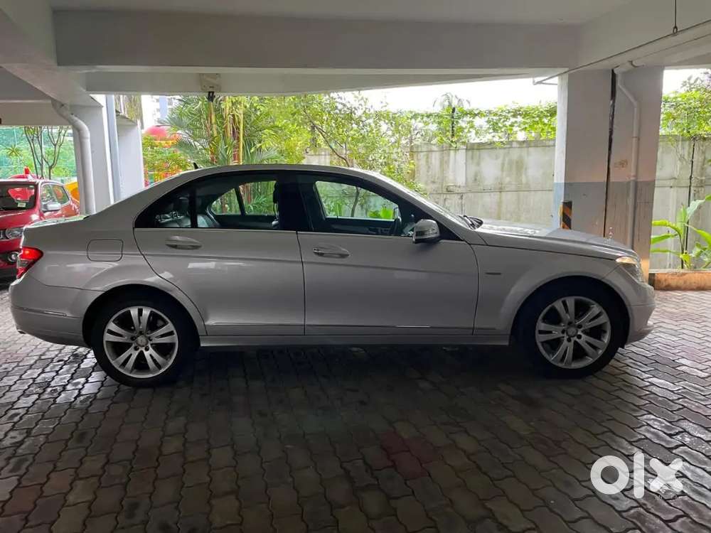 Mercedes-benz  C-class 250v6 2010 Petrol