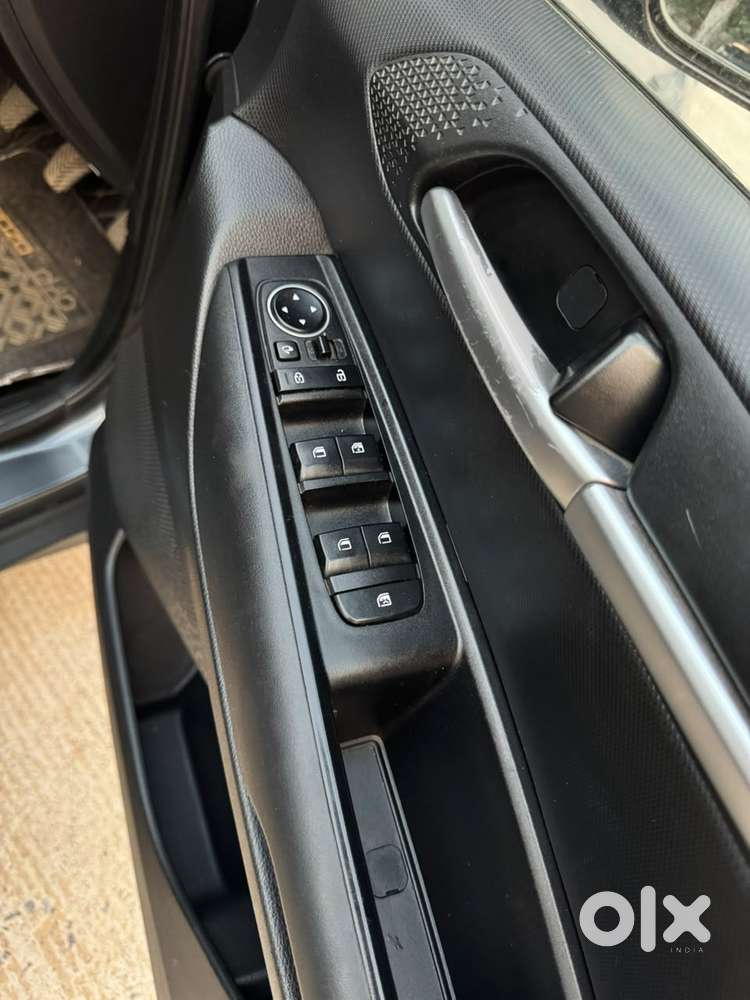 Kia Sonet 1.2 Htk Plus, 2020, Cng & Hybrids