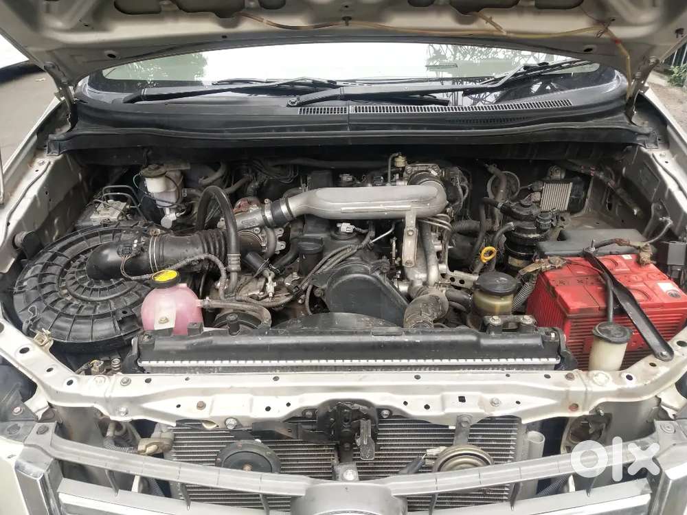 Toyota Innova 2.5 2012