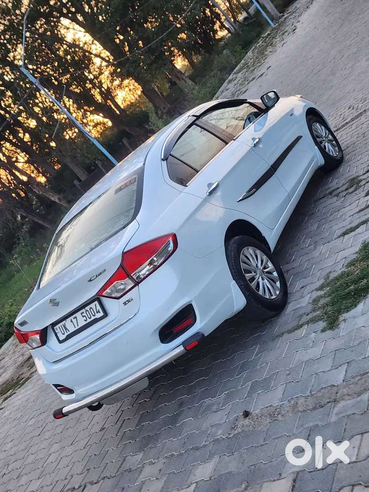 Maruti Suzuki Ciaz Zxi  Full Insurance  Push Button Stat