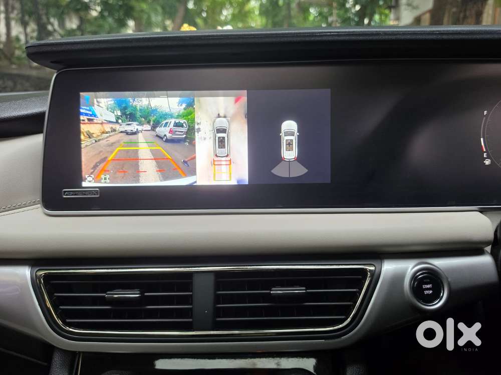 Mahindra Xuv700 2.0 Ax 7 Petrol At Luxury Pack Str, 2024, Petrol