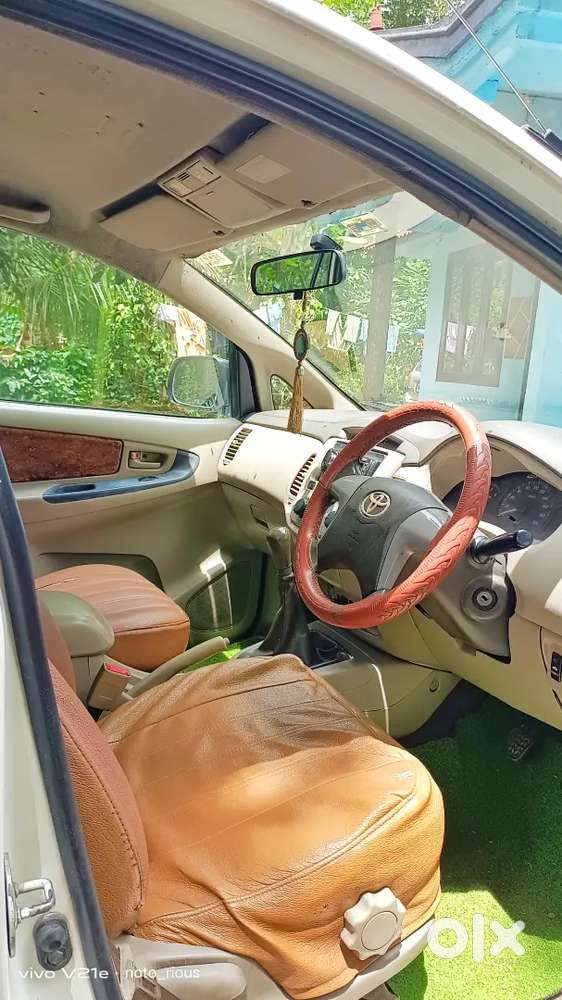 Toyota Innova 2013 Diesel Well Maintained