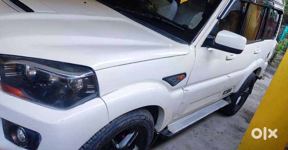 Mahindra Scorpio Classic 2015 Diesel Well Maintained