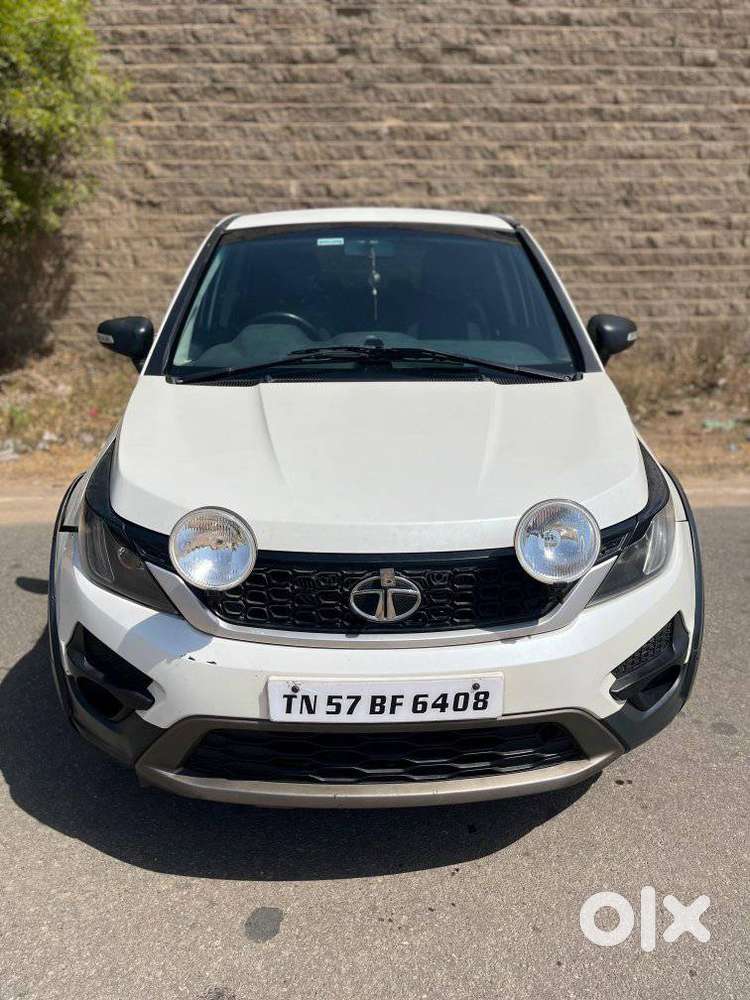 Tata Hexa 2.2 Xe 4x2 7 Str, 2018, Diesel