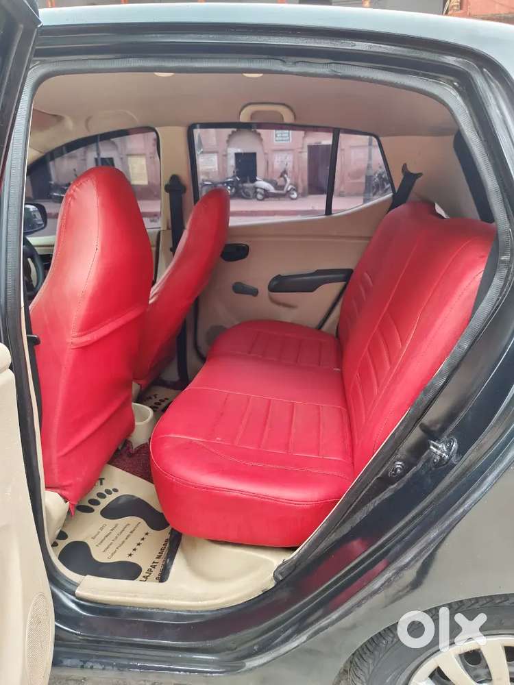 Hyundai I10 1.1 Era 2008 ( Argent Sale Karre Money Problem Hai)