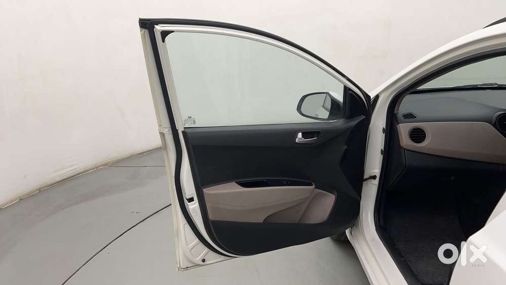 Hyundai Grand I10 1.2 Kappa Asta At Vtvt, 2016, Petrol