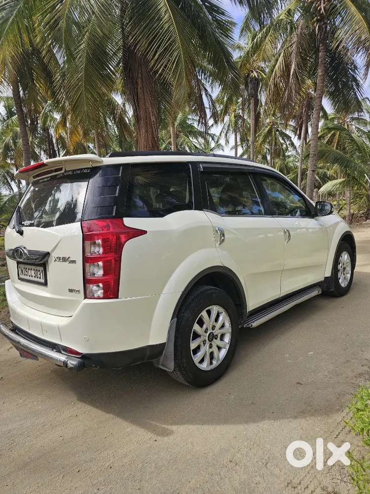 Mahindra Xuv500 2016 Diesel 93000 Km Driven