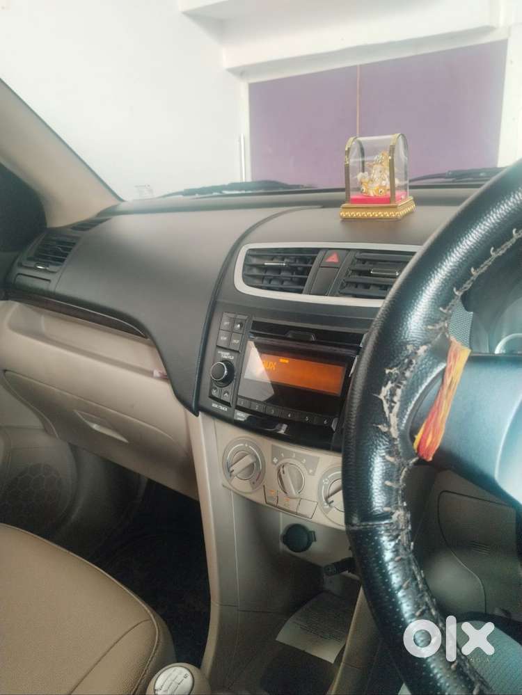 Maruti Suzuki Dzire 2016 Diesel 98000 Km Driven