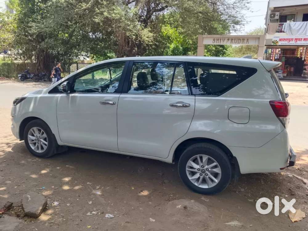 Toyota Innova Crysta 2.4 V 7 Str, 2018, Diesel