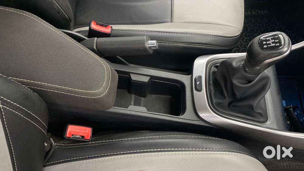 Tata Altroz Xz, 2022, Petrol