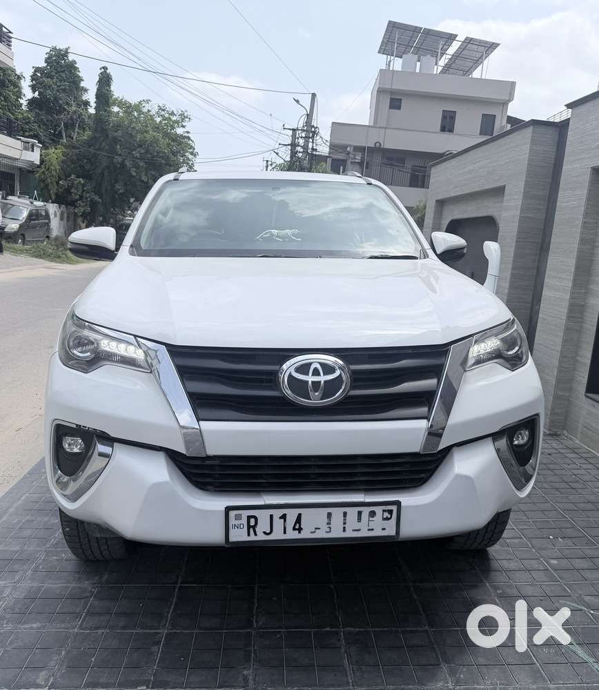 Toyota Fortuner 4x2 At 2.8 Diesel, 2017, Diesel