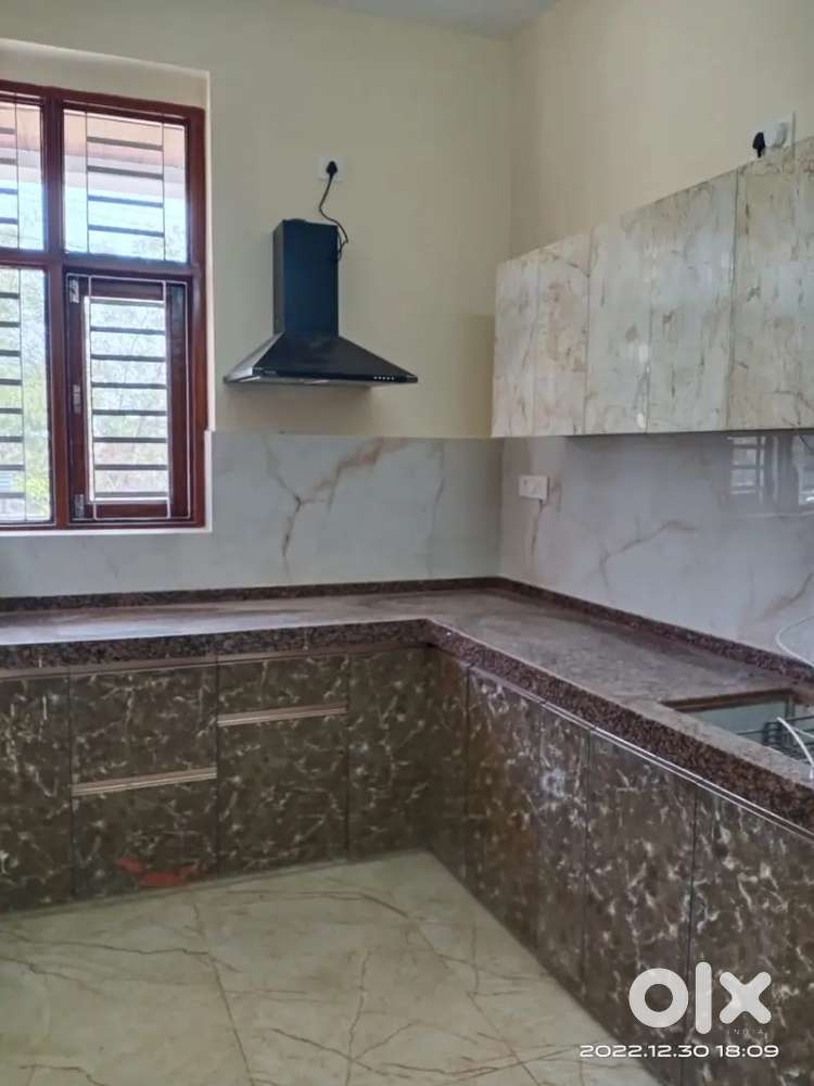 Duplex villa for family only at iskonroad near sumer nagar mansarover