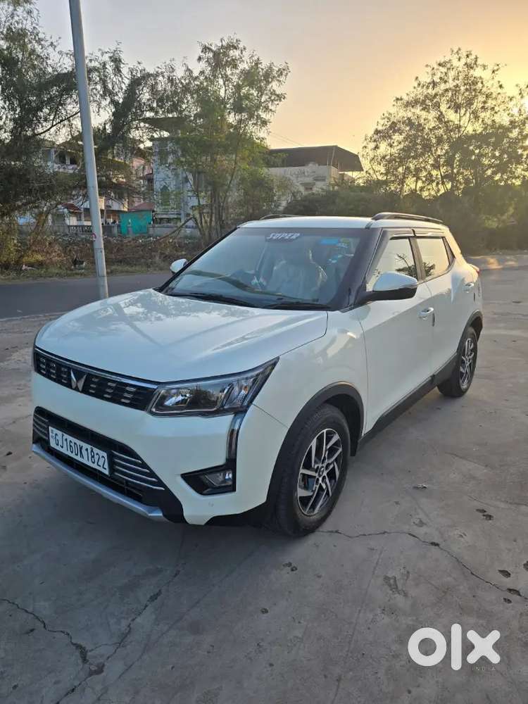 Mahindra Xuv300 Turbosport 2023 Petrol 3363 Km Driven