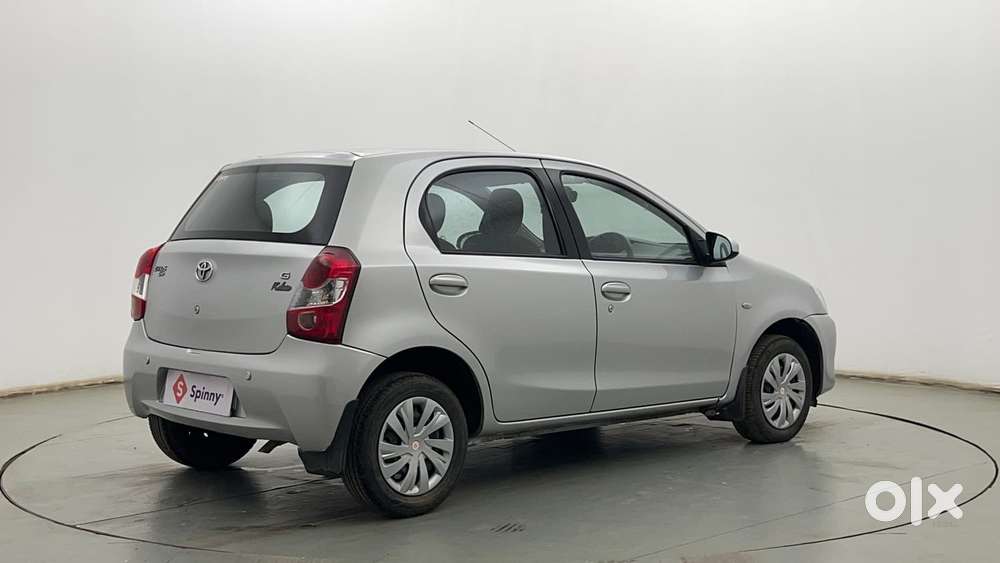 Toyota Etios Liva Xv, 2013, Petrol
