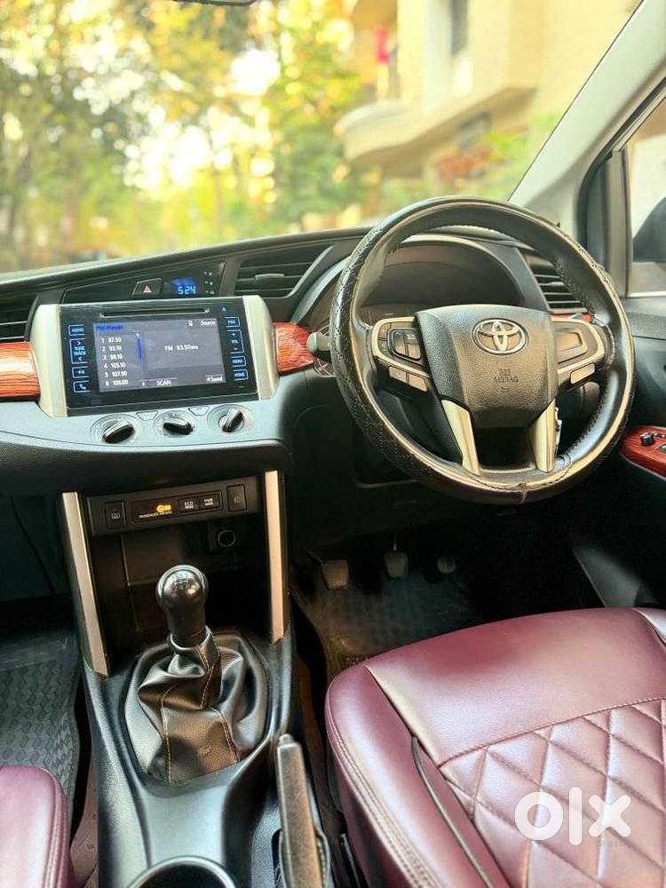 Toyota Innova Crysta 2.4 Gx Mt 8s, 2018, Diesel
