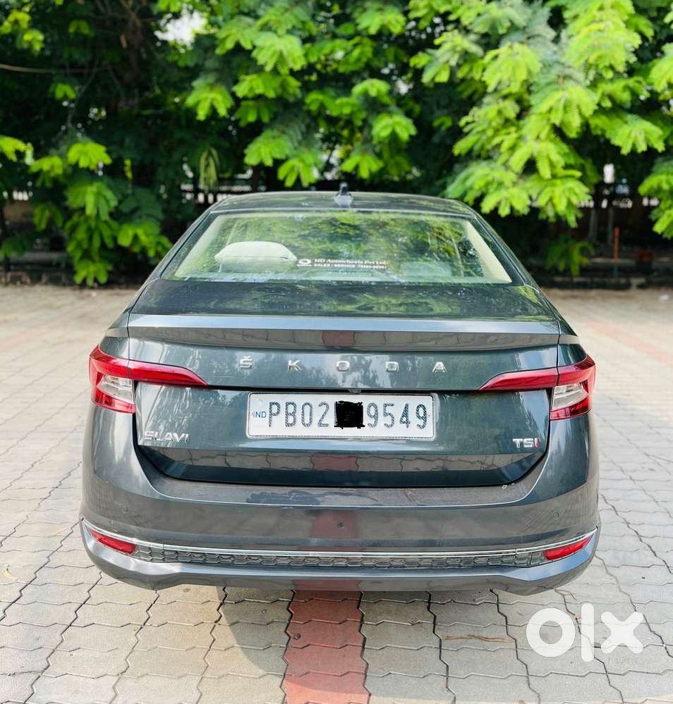 Skoda Slavia Facelift, 2023, Petrol