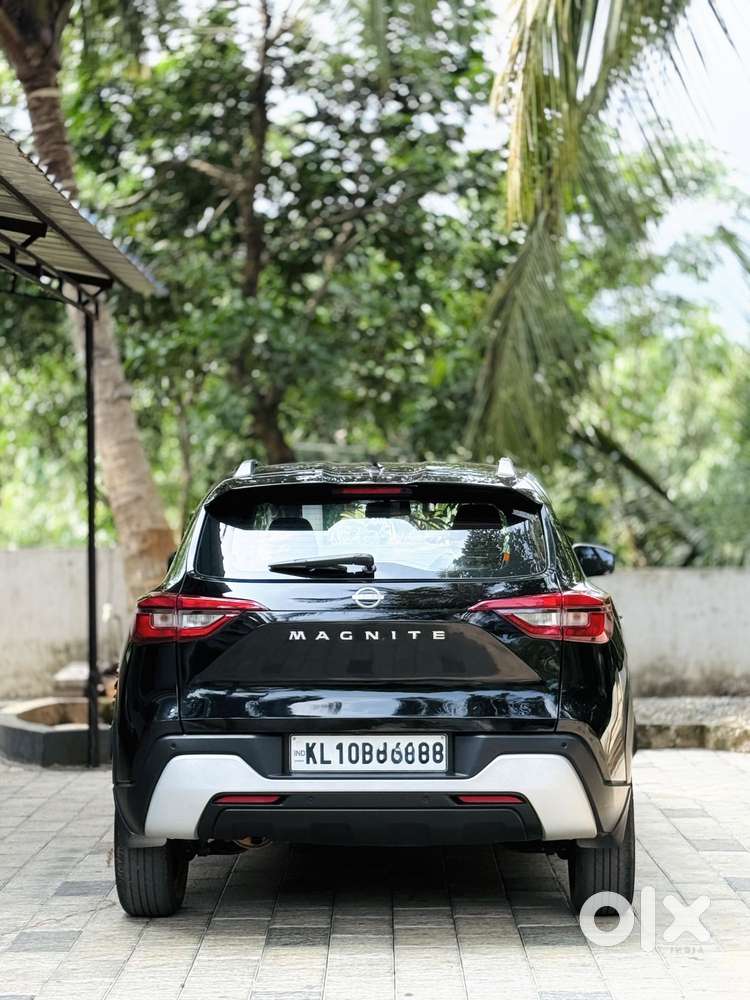 Nissan Magnite 1.0 Xv, 2023, Petrol