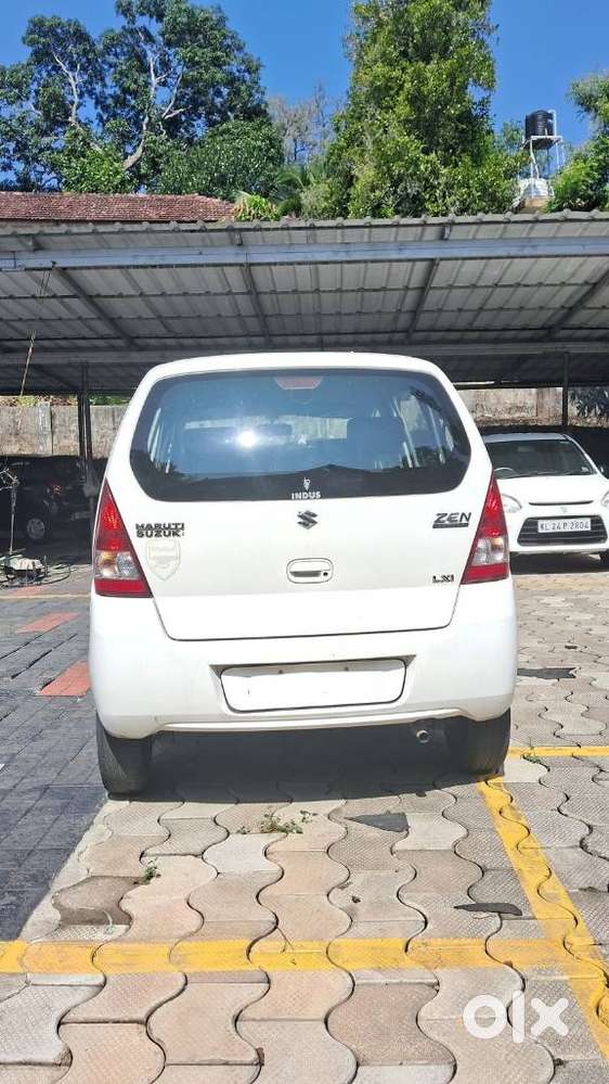 Maruti Suzuki Estilo Lxi, 2009, Petrol