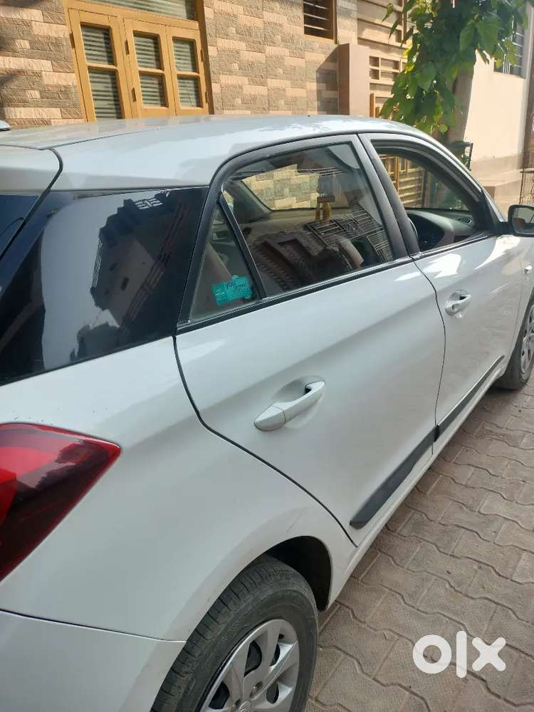 Hyundai New I20 2017 Petrol Well Maintained