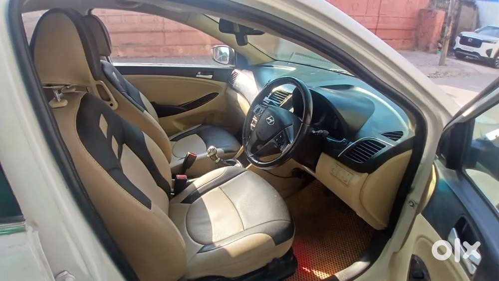 Hyundai Verna Fluidic 1.6 Vtvt Sx, 2015, Petrol