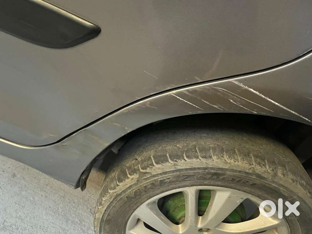 Maruti Suzuki Swift 2014 Zxi Petrol Well Maintained