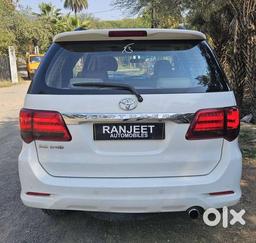 Toyota Fortuner 3.0 4x2 Mt, 2014, Diesel