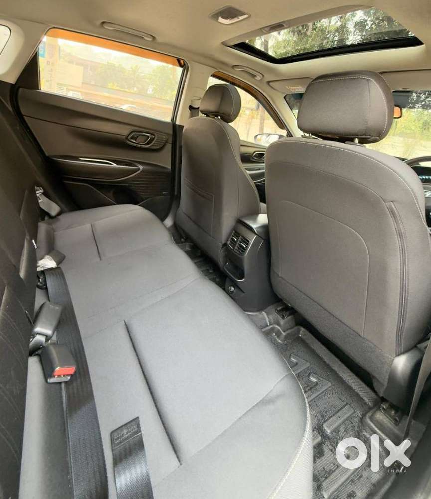 Hyundai I20 Asta 1.2 O With Sunroof, 2022, Petrol