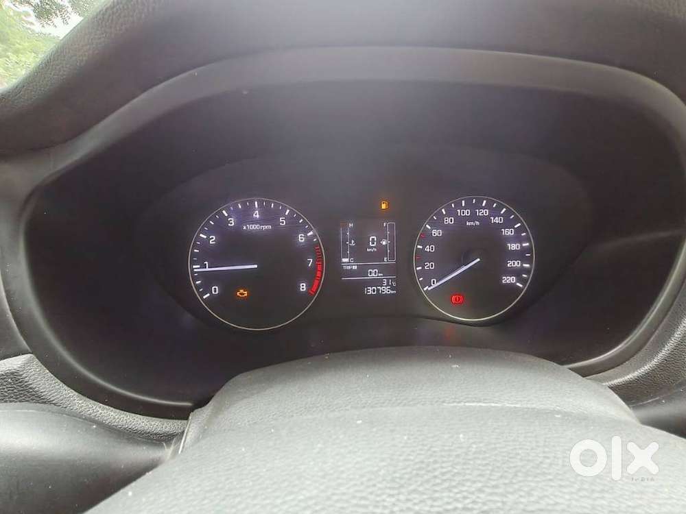 Hyundai I20 Asta 1.2 Mt Dual Tone, 2018, Cng & Hybrids