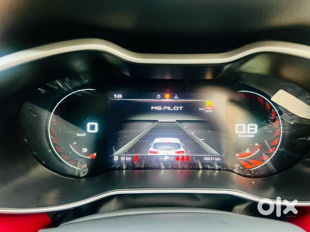 Mg Astor 1.5 Savvy Cvt S Red, 2023, Petrol