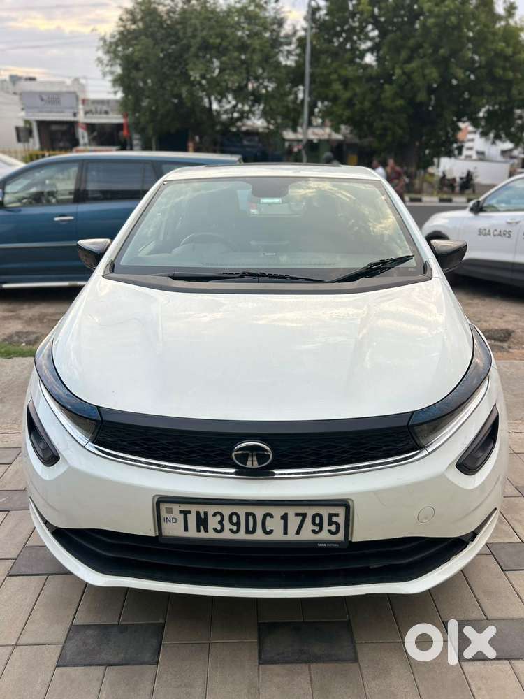 Tata Altroz Xm (s) Petrol, 2024, Petrol