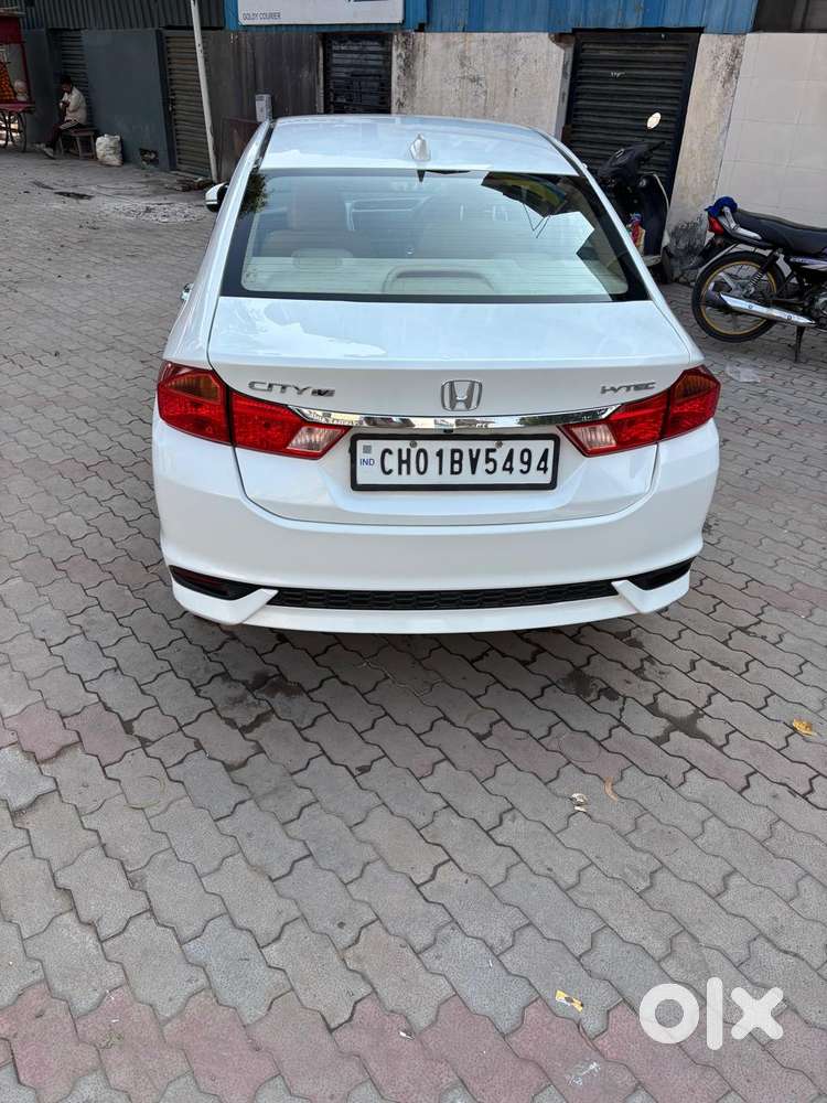 Honda City V At Exclusive, 2018