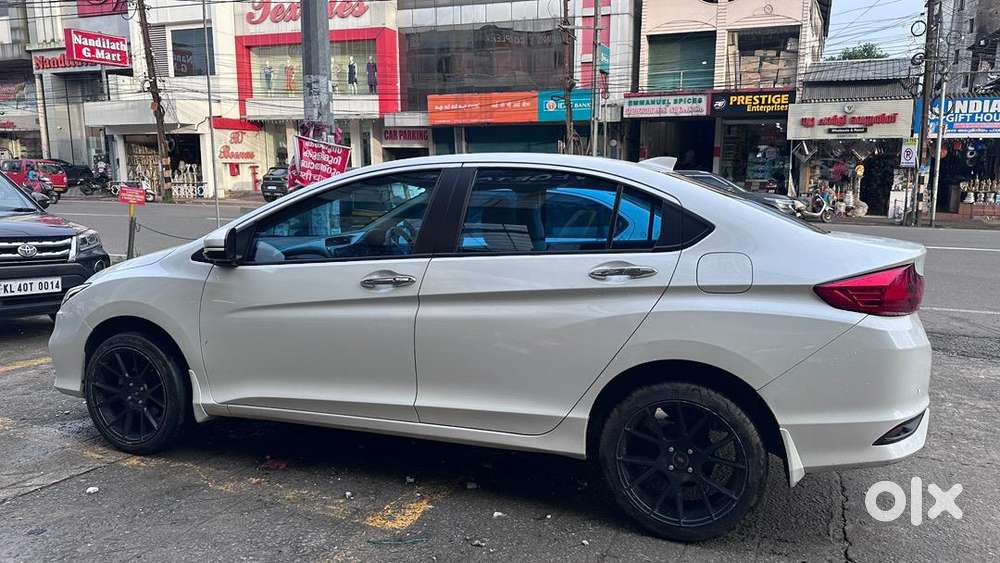 Honda City 2018 Diesel Well Maintained