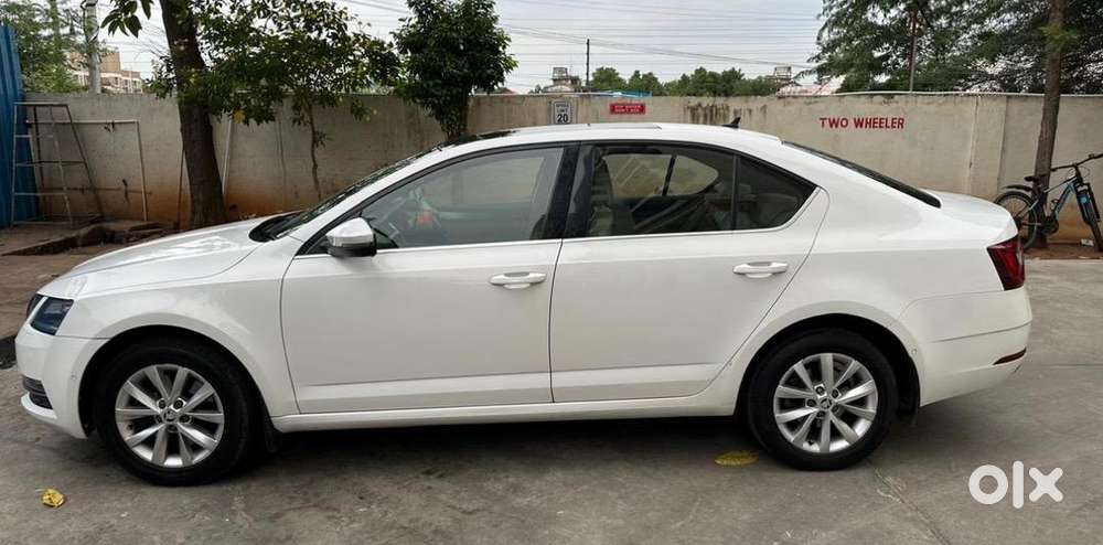 Skoda Octavia 2018 Petrol Well Maintained