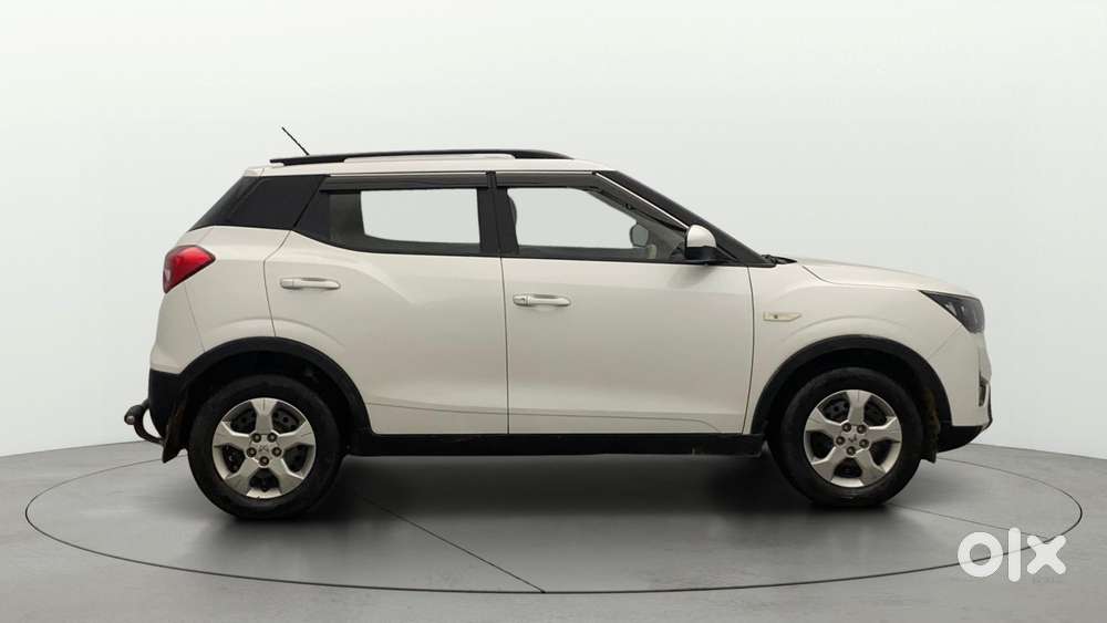 Mahindra Xuv300 W6, 2023, Petrol