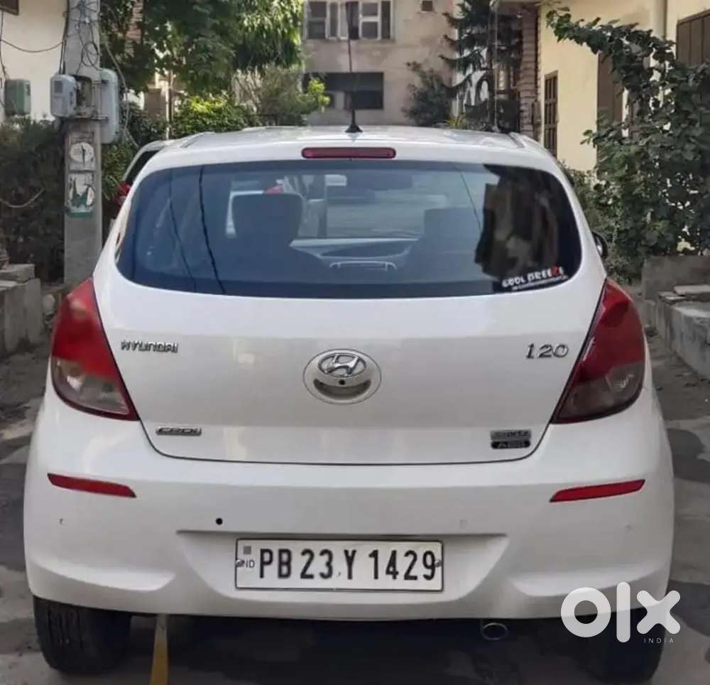 Hyundai I20 Sportz 2012