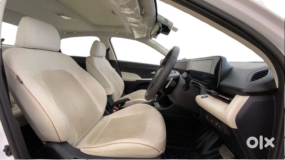 Hyundai Verna 1.5 Sx (o) Ivt, 2024, Petrol