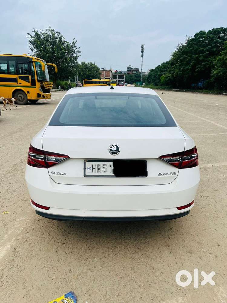 Skoda Superb Lk 1.8 Tsi At, 2018, Petrol