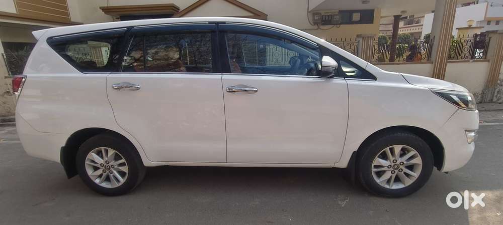 Toyota Innova Crysta 2.4 G Mt 8s, 2018, Diesel