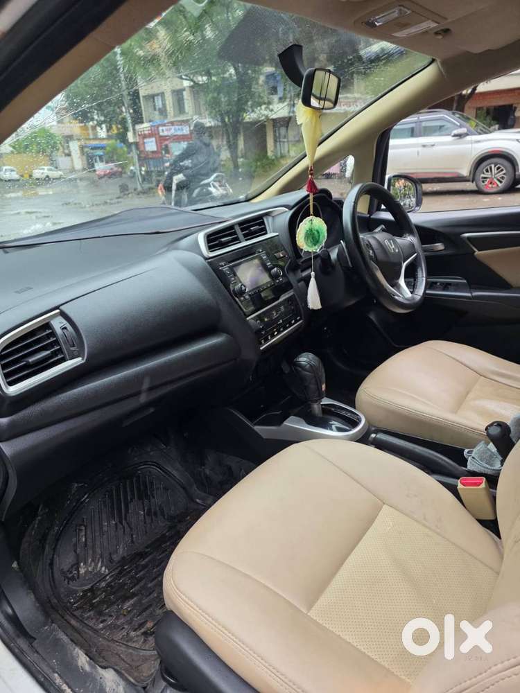 Honda Jazz 1.2 V Cvt Automatic (2016) - White  Very Well Maintained