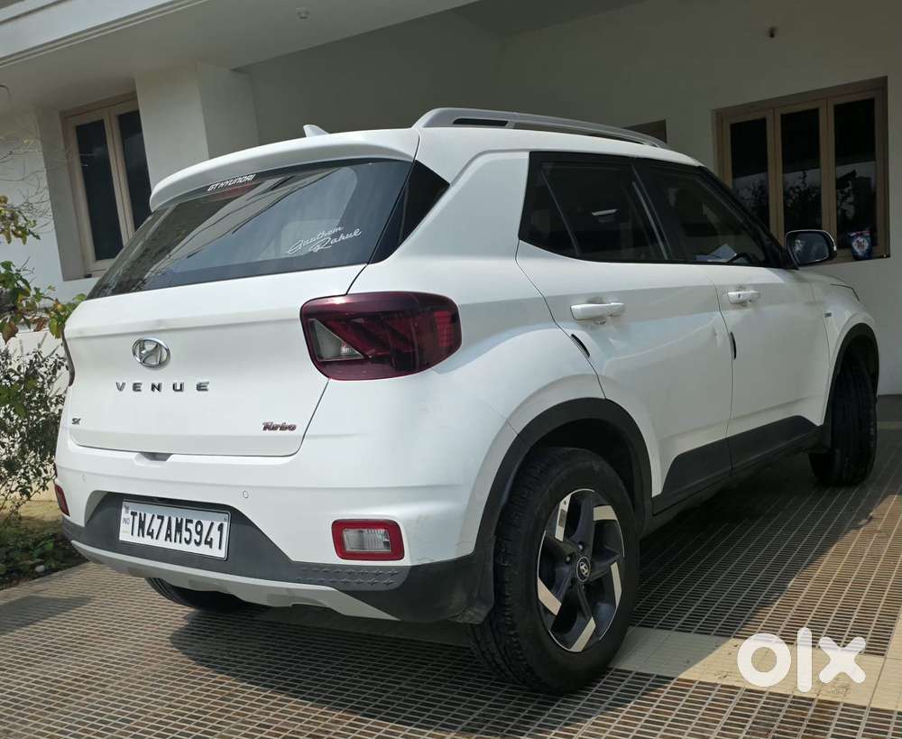 Hyundai Venue 1.0 Sx Turbo Imt, 2020, Petrol