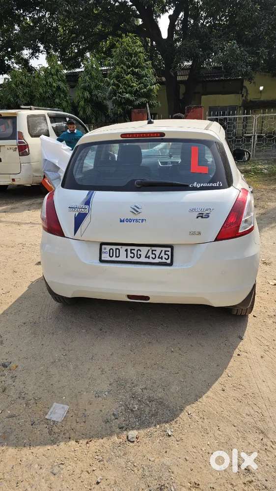 Maruti Swift Zxi Top Model