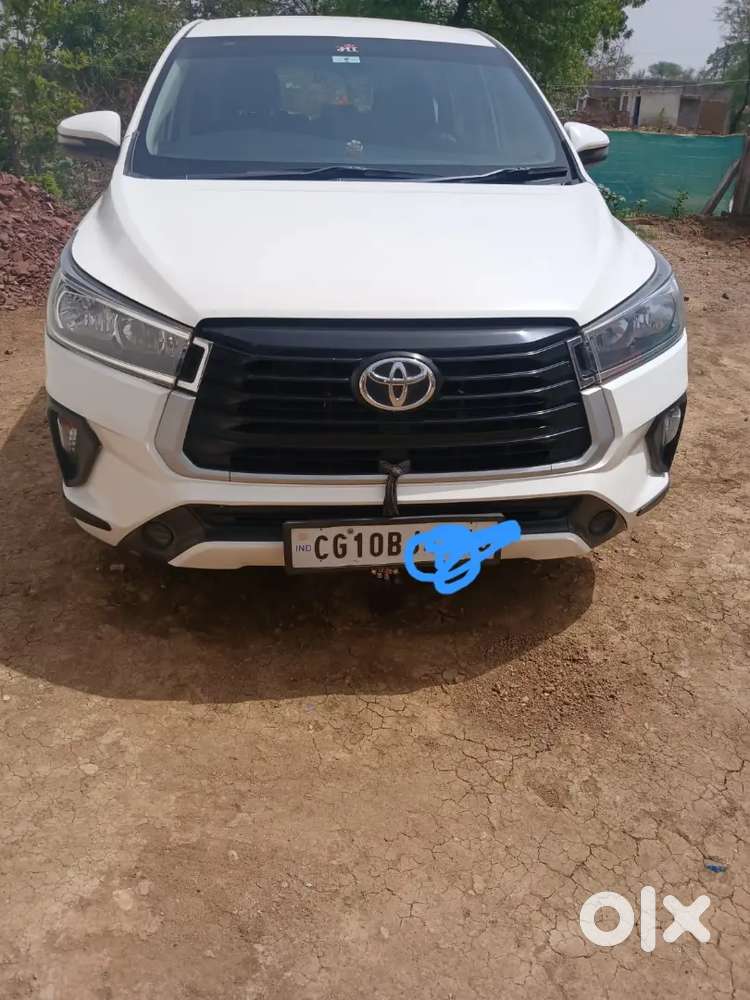 Toyota Innova Crysta 2022 Diesel 135000 Km Driven