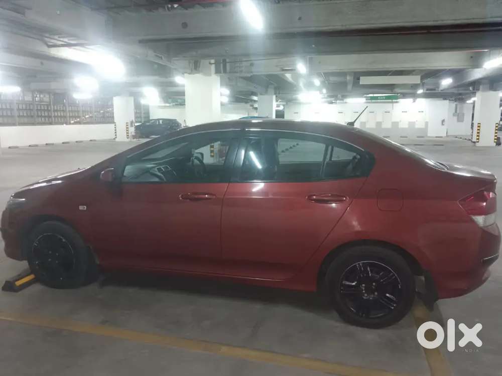 Honda City 2010 Model  1.5 S Mt Bsiv  Manual Transmission.
