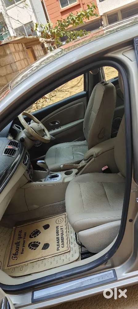 Renault Fluence 2012 Petrol 65000 Km Driven