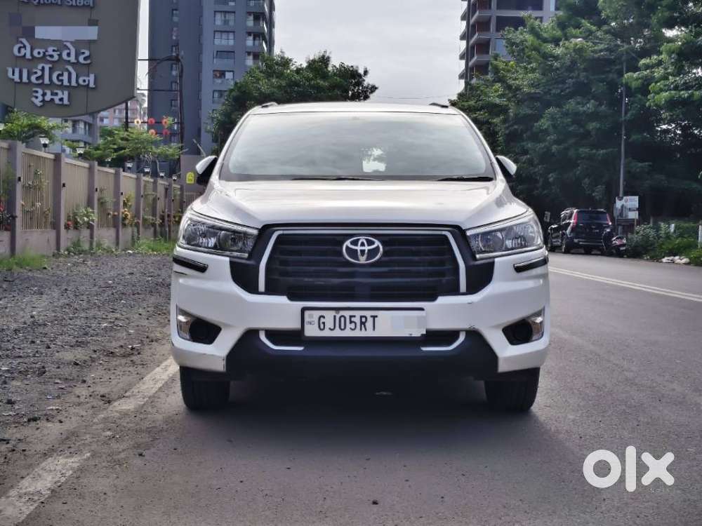 Toyota Innova Crysta 2.4 G Mt 7 Str, 2023, Diesel