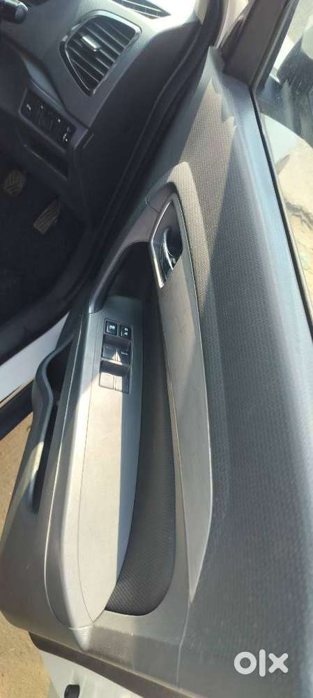 Maruti Suzuki Vitara Brezza Zdi, 2017, Diesel