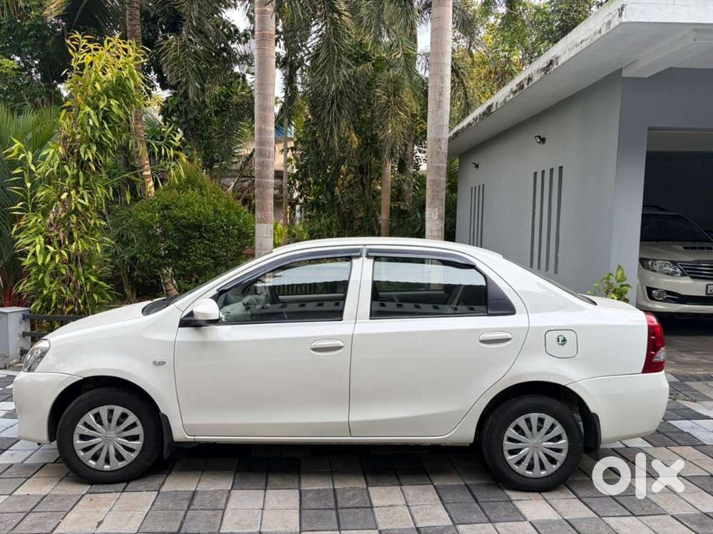 Etios G - Petrol- Manual- Low Km