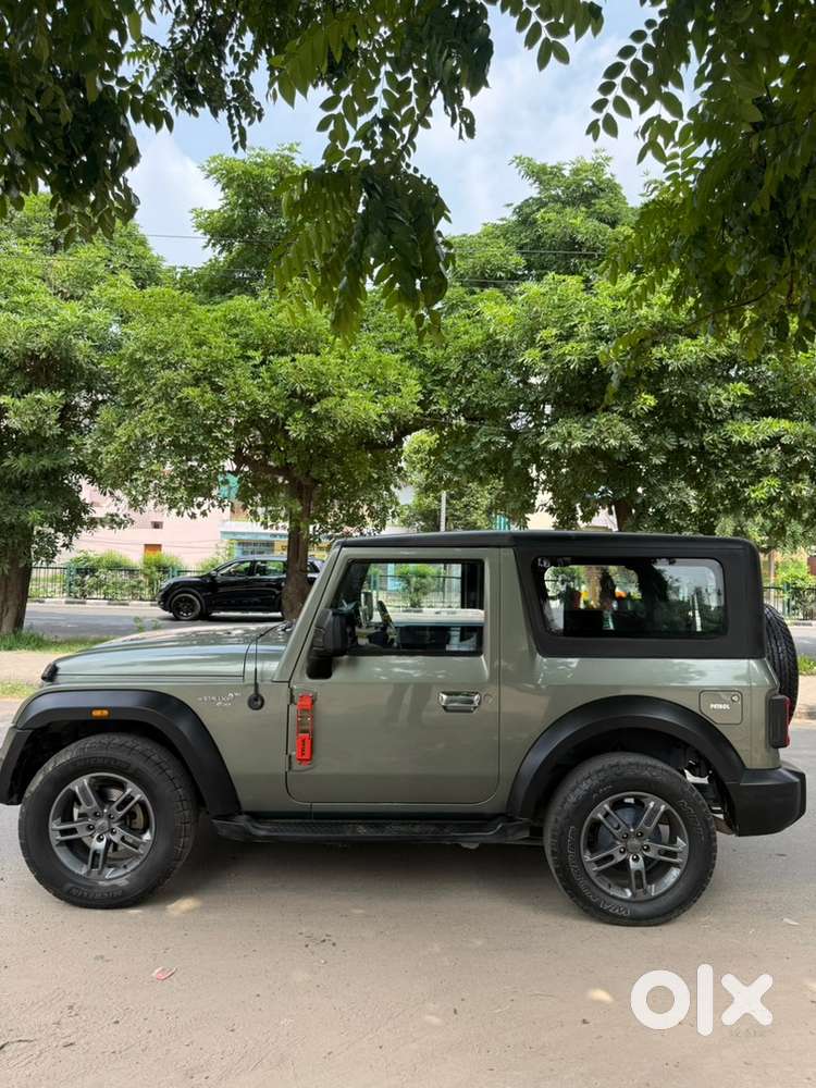 Mahindra Thar Petrol 2021 4x4 Auto Gear