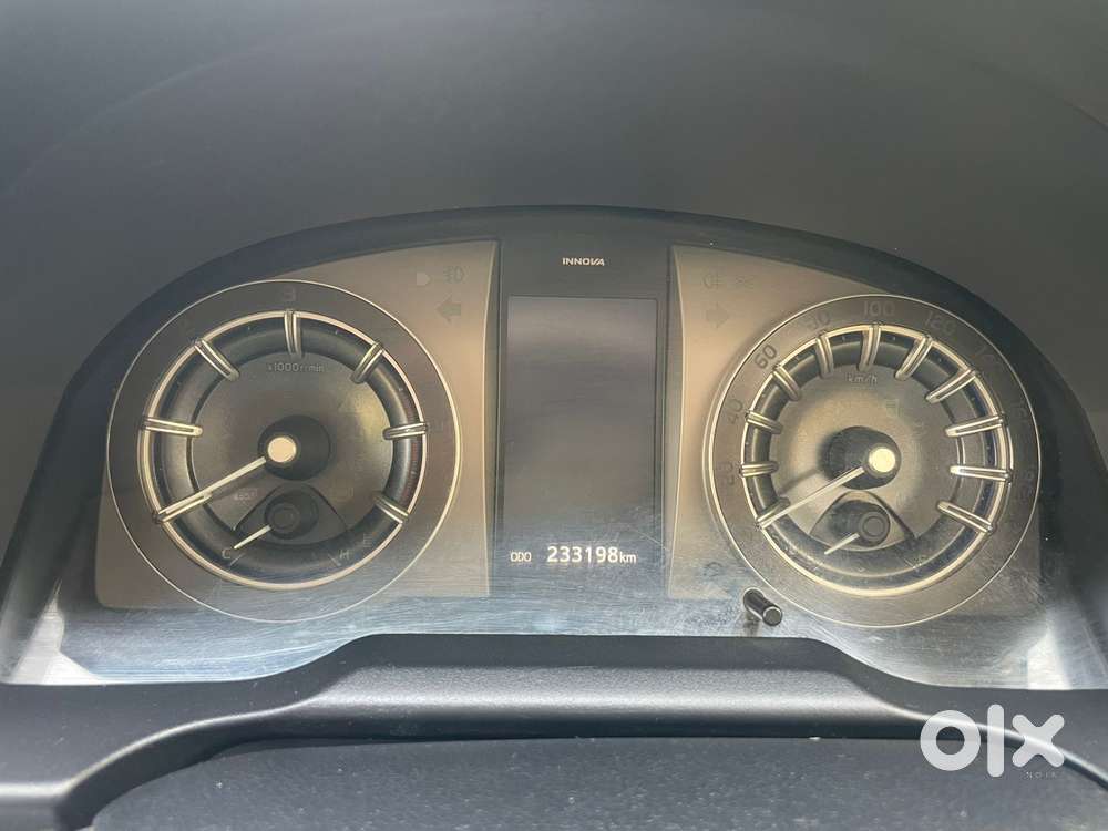 Toyota Innova Crysta 2.4 Z 7 Str, 2017, Diesel