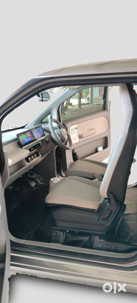 Mg Comet Ev Plush, 2025, Electric